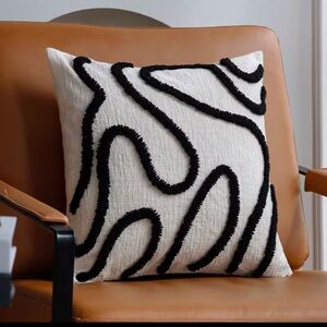 Bohemian Modern Black and Cream Decorative Pillow Set